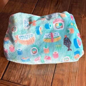 CYNTHIA ROWLEY SUSHI FLEECE SOFT 60 X 70 DECORATIVE THROW BLANKET